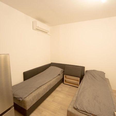 Aleks Top Center 2- Free Parking Burgas Exterior foto